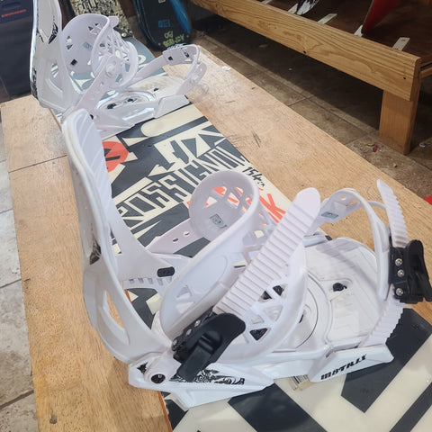 Matrix Snowboard Bindings - Adult and Youth