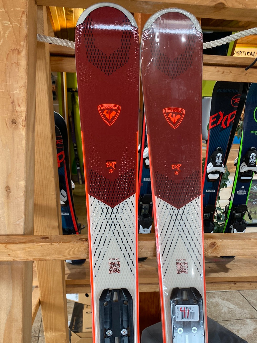 Rossignol Experience 76 Series Alpine Ski | ExploreVI